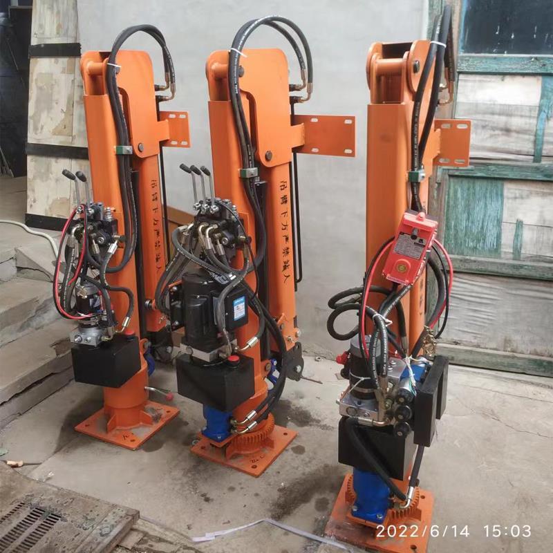 北京市重汽蓝牌随车吊 3.2吨 国六动力强 液压驱动 农用自卸起重机